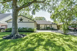 22203 Fincastle Dr, Katy, TX 77450 - Photo 1