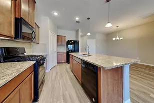 3847 Briar Water Ct, Katy, TX 77449 - Photo 4