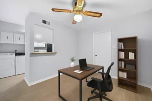 9303 Hammerly Blvd, Houston, TX 77080 - Photo 4