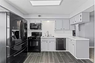 534 Shady Dale Dr, Stafford, TX 77477 - Photo 12