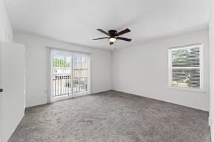 830 Threadneedle St, Houston, TX 77079 - Photo 14