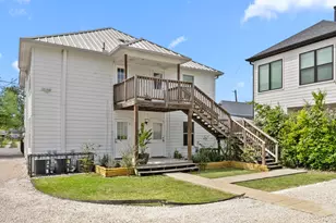 7 Latham St, Houston, TX 77011 - Photo 20