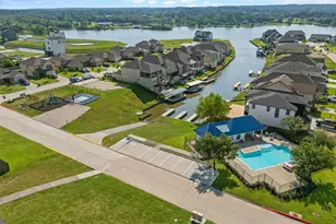 10780 S Lake Mist Ln S, Willis, TX 77318 - Photo 1