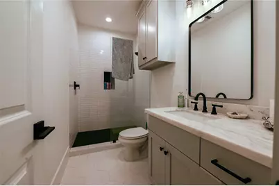 1512 Ashland Street, Houston, TX 77008 - Photo 42