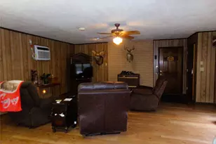 403 N West St, Weimar, TX 78962 - Photo 4