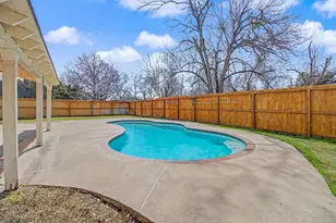 903 Horlock St, Navasota, TX 77868 - Photo 28