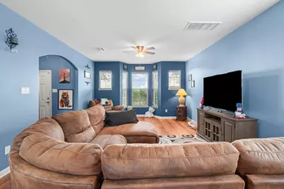 10884 S Lake Mist Lane, Willis, TX 77318 - Photo 8