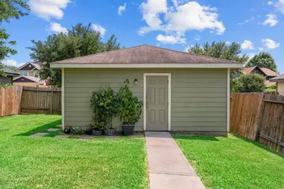 10884 S Lake Mist Lane, Willis, TX 77318 - Photo 24