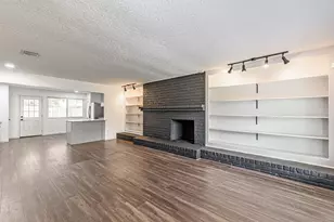 9414 Springview Ln, Houston, TX 77080 - Photo 1