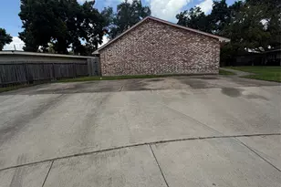 9414 Springview Ln, Houston, TX 77080 - Photo 24