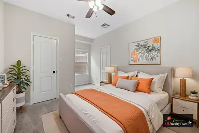 78 Cheswood Manor Drive, The Woodlands, TX 77382 - Photo 4