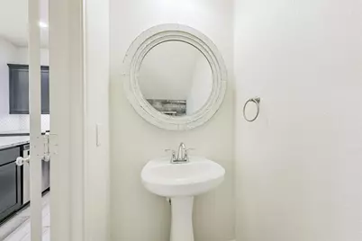 327 Biltmore Loop, Montgomery, TX 77316 - Photo 16