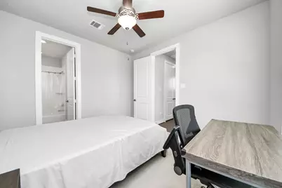 5720 Petty Street, Houston, TX 77007 - Photo 34