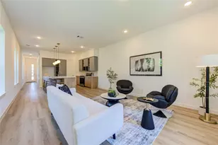 7118 Eastwood St, Houston, TX 77021 - Photo 4