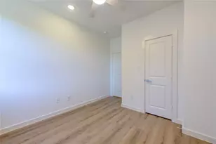 7118 Eastwood St, Houston, TX 77021 - Photo 14