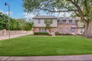 10254 Hammerly Blvd, Houston, TX 77043 - Photo 1