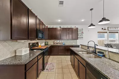 5303 Rivers Edge Drive, Richmond, TX 77469 - Photo 10