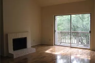 2100 Tanglewilde St, Houston, TX 77063 - Photo 4