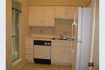 2100 Tanglewilde Street #680, Houston, TX 77063 - Photo 6