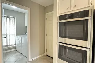 11914 Waldemar Dr, Houston, TX 77077 - Photo 16