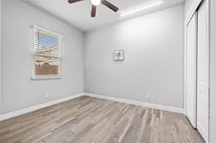 8938 Intervale St, Houston, TX 77075 - Photo 28