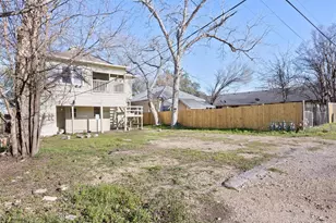 715 Porter St, Taylor, TX 76574 - Photo 14