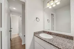 25411 Springwood Lake Dr, Katy, TX 77494 - Photo 32