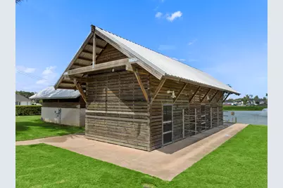 126 Water Grass Trail, Clute, TX 77531 - Photo 34