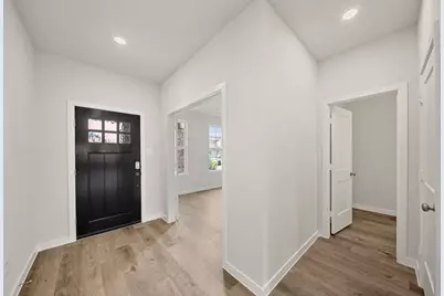 126 Water Grass Trail, Clute, TX 77531 - Photo 6