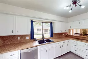 3819 Brook Shadow Dr, Kingwood, TX 77345 - Photo 12