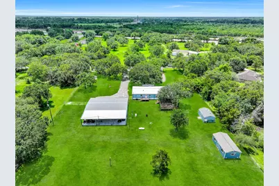 18424 Avenue A, Alvin, TX 77511 - Photo 1