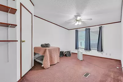 18424 Avenue A, Alvin, TX 77511 - Photo 28