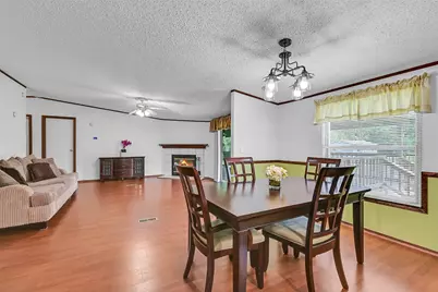 18424 Avenue A, Alvin, TX 77511 - Photo 14