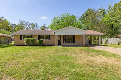 407 Oleta Avenue, Lufkin, TX 75901 - Photo 2