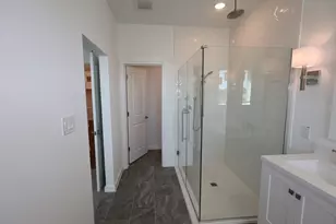 2711 Clapbread Ln, Rosenberg, TX 77471 - Photo 10