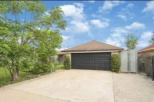 9208 Carousel Ln, Houston, TX 77080 - Photo 2