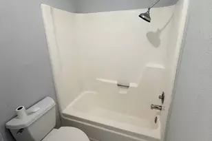 3403 Woodstream Pl, Sugar Land, TX 77479 - Photo 10