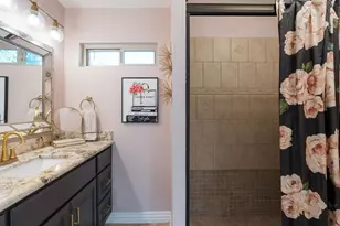 1534 Glourie Dr, Houston, TX 77055 - Photo 38