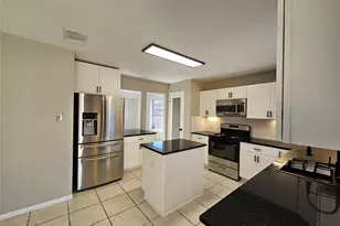 4406 Egret Dr, Seabrook, TX 77586 - Photo 12