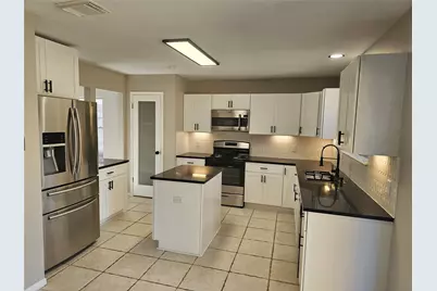 4406 Egret Drive, Seabrook, TX 77586 - Photo 8