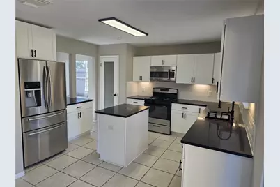 4406 Egret Drive, Seabrook, TX 77586 - Photo 10