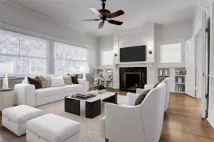 210 Marshall St, Houston, TX 77006 - Photo 8