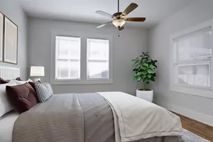 210 Marshall St, Houston, TX 77006 - Photo 16
