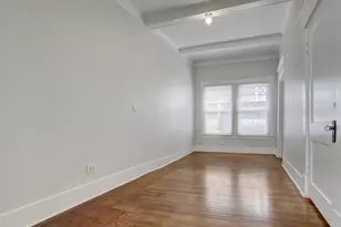 210 Marshall St, Houston, TX 77006 - Photo 14