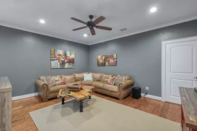 79 N Gary Glen Circle, The Woodlands, TX 77382 - Photo 32