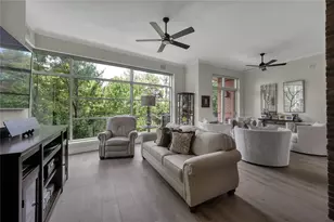 1 Waterway Ct, The Woodlands, TX 77380 - Photo 18