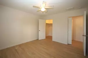 6709 Greenhurst St, Houston, TX 77091 - Photo 6