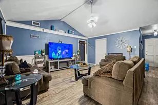 127 Forest Dr, Livingston, TX 77351 - Photo 12