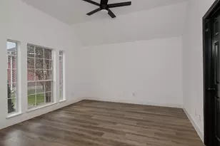 28511 Kevington Ct, Spring, TX 77386 - Photo 4