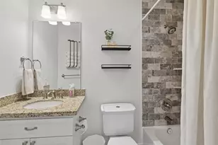 14527 Oak Bend Dr, Houston, TX 77079 - Photo 18